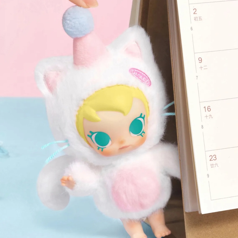POP MART Baby Molly Pocket Friend